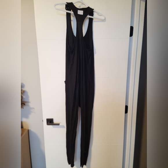 Be Mi Los Angeles Black Romper - Picture 5 of 8